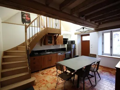 Cuisine ou kitchenette dans l'établissement Gîte de charme proche du Mans pour 6 pers., commerces à pied, tout équipé - FR-1-410-258