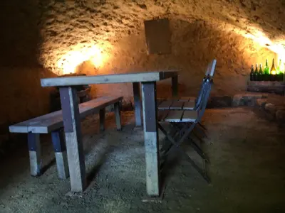 Plan de l'établissement Maison de campagne avec grand jardin, cheminée, vélos et wifi à Berfay - FR-1-410-242