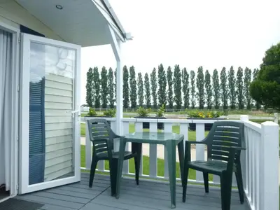 Balcon ou terrasse dans l'établissement Camping Au Clos de Beaulieu