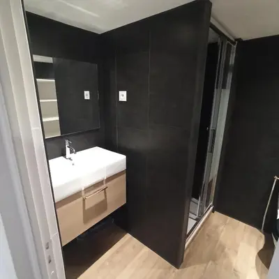 Plan de l'établissement A 4 min du Zoo de Beauval Chambre 2 personnes et bureau 1er étage