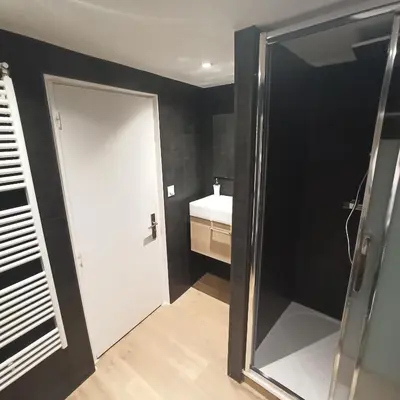 Plan de l'établissement A 4 min du Zoo de Beauval Chambre 2 personnes et bureau 1er étage