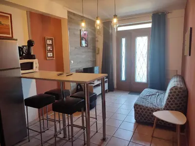 Cuisine ou kitchenette dans l'établissement appart centre ville bords de loire