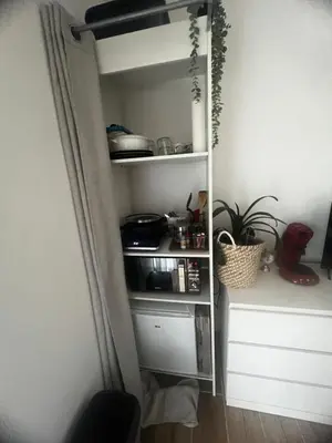 Cuisine ou kitchenette dans l'établissement Quiniere - Entre Lac et Forêt - 25 m2 indépendant avec piscine