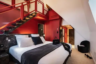 Un ou plusieurs lits dans un hébergement de l'établissement Best Western Premier Hotel de la Cite Royale