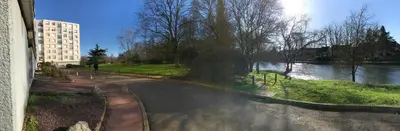 Vue sur la rivière ou le fleuve situé(e) à proximité de l'appartement