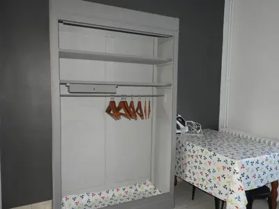 Plan de l'établissement Gîte de charme au Mans, 4 chambres, grand jardin, terrasse, Wi-Fi, proche commerces - FR-1-410-318