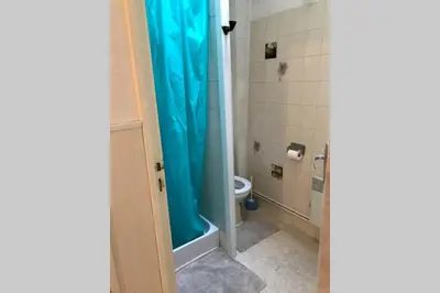 Salle de bains dans l'établissement Appart T2 Prefecture et Centre Ville