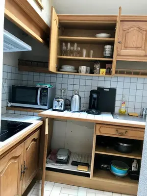 Cuisine ou kitchenette dans l'établissement Appart T2 Prefecture et Centre Ville