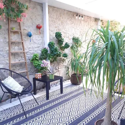 Jardin de l'établissement Vagabondes - Chambres d'hôtes à Azay-Le-Rideau