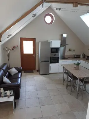 Cuisine ou kitchenette dans l'établissement Gîte Les Nymphéas