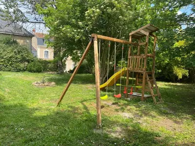 Aire de jeux pour enfants de l'établissement A l'Ombre d'Azay - Demeure d'Hôtes - GuestHouse