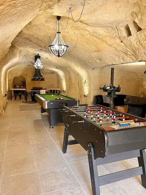Billard dans l'établissement A l'Ombre d'Azay - Demeure d'Hôtes - GuestHouse
