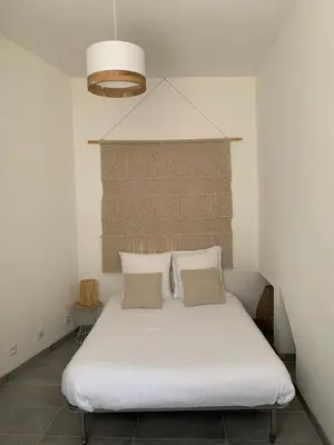 Un ou plusieurs lits dans un hébergement de l'établissement Logis Du Magny, 5 min à pied du château d'Amboise