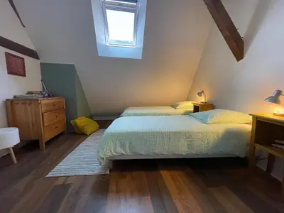 Un ou plusieurs lits dans un hébergement de l'établissement 2 gîtes mitoyens - 10 personnes - Jardin - Centre Saint Aignan