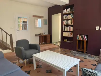 Coin salon dans l'établissement 2 gîtes mitoyens - 10 personnes - Jardin - Centre Saint Aignan