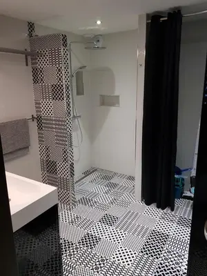 Salle de bains dans l'établissement Bel appartement spacieux et confortable idéalement situé
