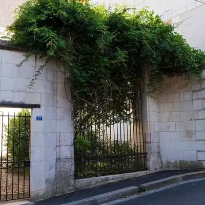 La Lirosane