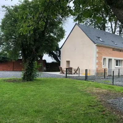 Spacieuse maison près du Mans avec jardin