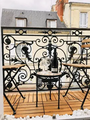 Balcon ou terrasse dans l'établissement Le Tanin -Appartement entier avec Balcon