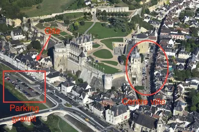 Vue panoramique sur l'établissement En plein Coeur : charmant gite centre Amboise