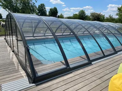 Piscine de l'établissement Le Plessis ou située à proximité