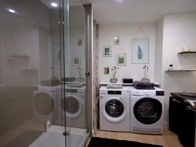 Salle de bains dans l'établissement Le Floreal, great quiet appt in very town center