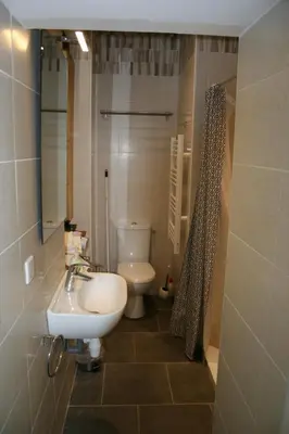 Salle de bains dans l'établissement Charmant gite en rez-de-jardin