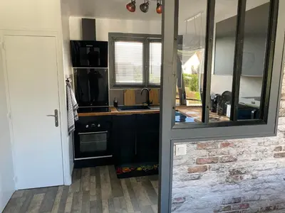 Cuisine ou kitchenette dans l'établissement Gîte zooval 9 personnes, à 5 min du zoo de Beauval
