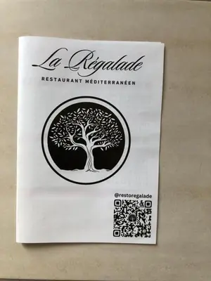 Certificat, récompense, panneau ou autre document affiché dans l'établissement « Chez Annie »