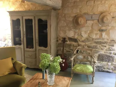 Coin salon dans l'établissement maison bohème