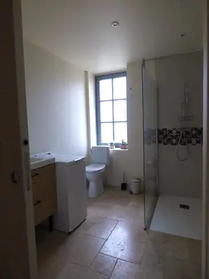 Salle de bains dans l'établissement Le Petit Pré, Gîte chez l'habitant