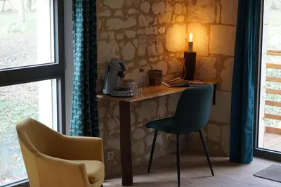 Coin salon dans l'établissement La Cotinière