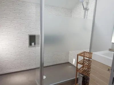 Salle de bains dans l'établissement A la Campagne ,Halte ,Séjour et Détente