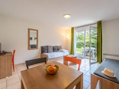 Coin salon dans l'établissement Holiday Home Cottage 3 Pers- by Interhome
