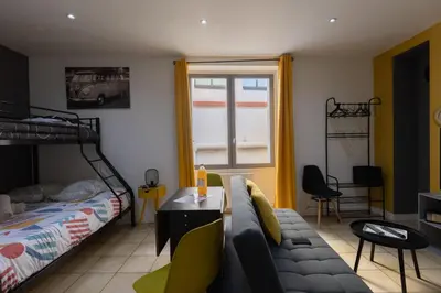 Un ou plusieurs lits dans un hébergement de l'établissement L'appart K-psule - Design, tout confort, centre-ville, 3 pers