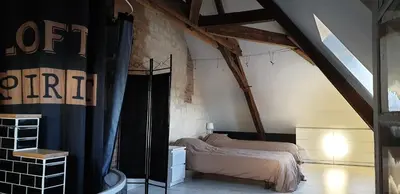 Un ou plusieurs lits dans un hébergement de l'établissement Bourgueil - Grand appartement proche CNPE Chinon
