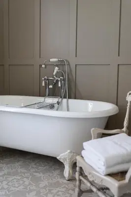 Salle de bains dans l'établissement MAISON HULOTTE