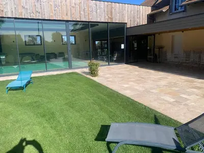 Plan de l'établissement Chalet authentique à Clermont-Créans avec piscine partagée