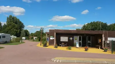 Bâtiment de le camping