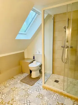Salle de bains dans l'établissement La LocaLuna