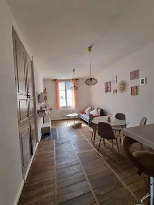 Coin salon dans l'établissement Le murier ensoleillé