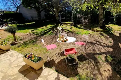 Jardin de l'établissement Le Jardin du saumon