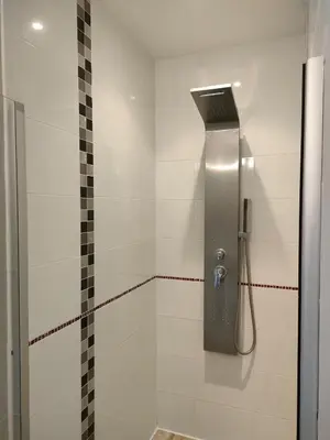 Salle de bains dans l'établissement Les Logis d Ussé