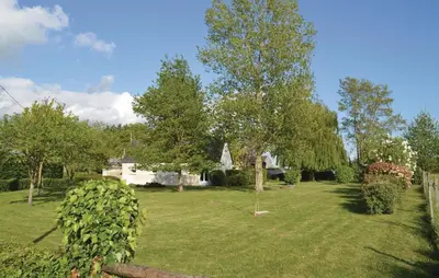 Jardin de l'établissement Lovely Home In Saumur With Wifi
