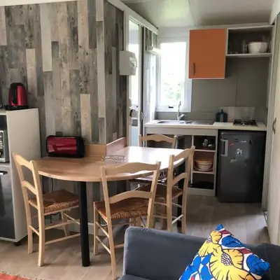 Chalet nature et détente avec piscine
