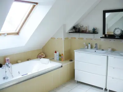 Salle de bains dans l'établissement Chambres des 24h00 du Mans