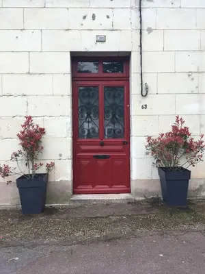 Façade ou entrée de l'établissement L'Escale - Maison avec Jardin - 4min du Zoo de Beauval