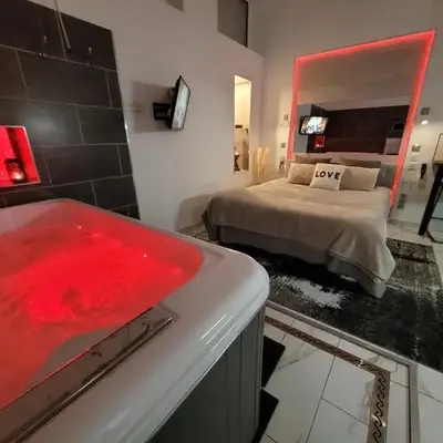 Secret Love Jacuzzi ou Midnight Spa