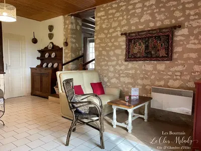 Coin salon dans l'établissement Le Clos Milady - Gîtes de campagne en Touraine