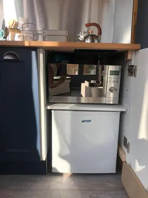 Cuisine ou kitchenette dans l'établissement Tiny house sur la Loire à vélo à Villandry